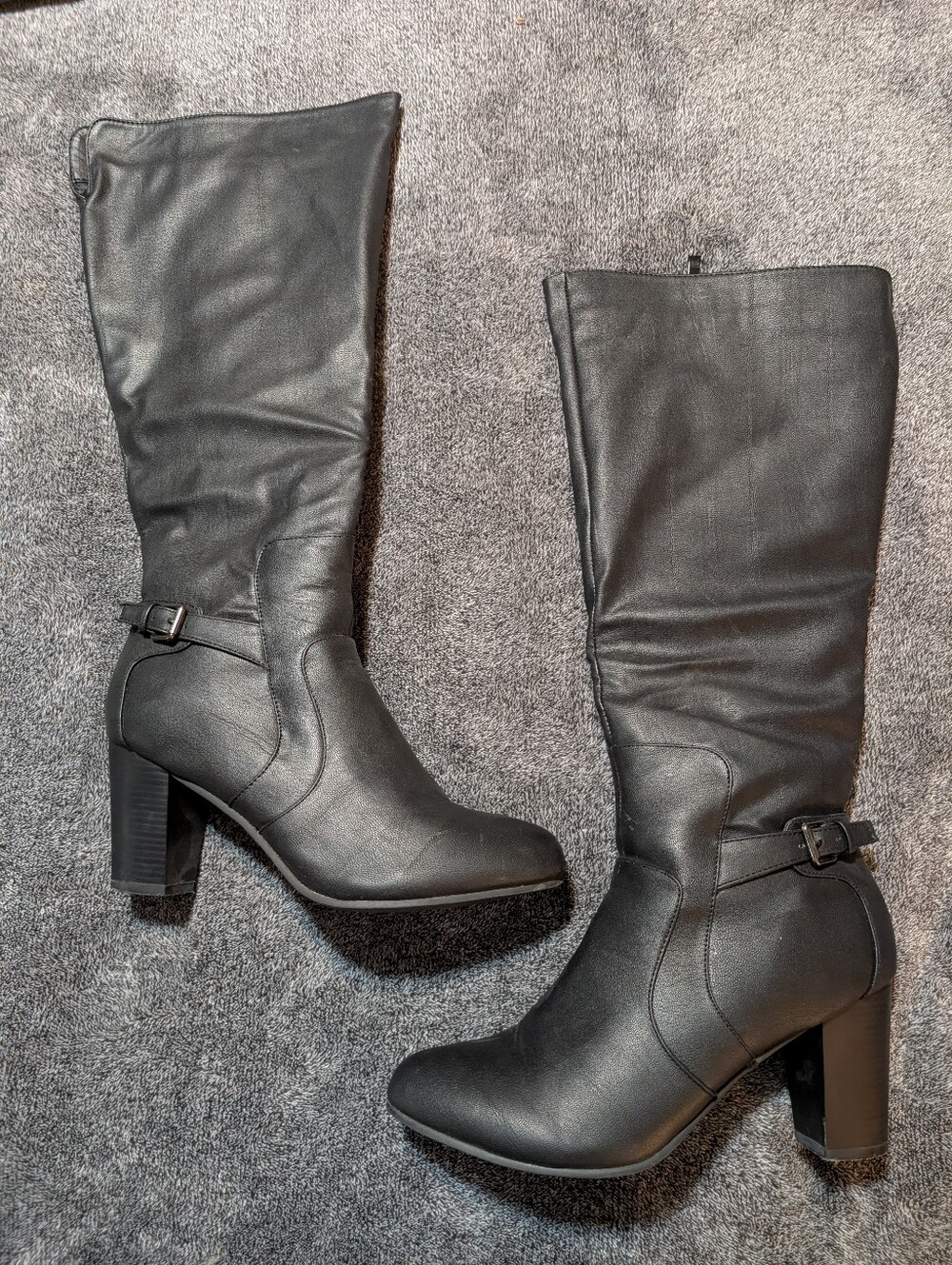 Women's Black Mid-Calf Heeled Boots with Buckle Detail